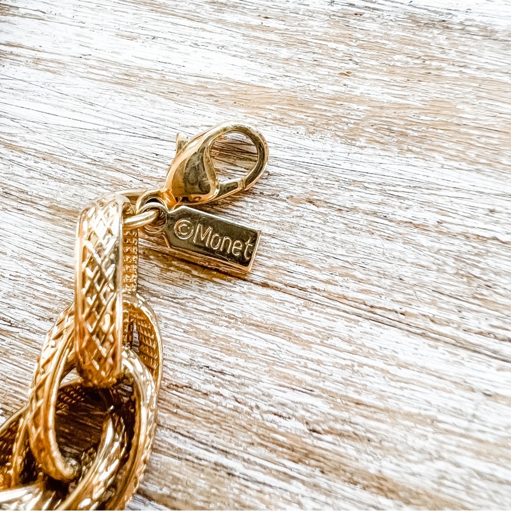 Vintage Monet Signed Cable Chain Link Bracelet Gold Tone - Picture 3 of 6